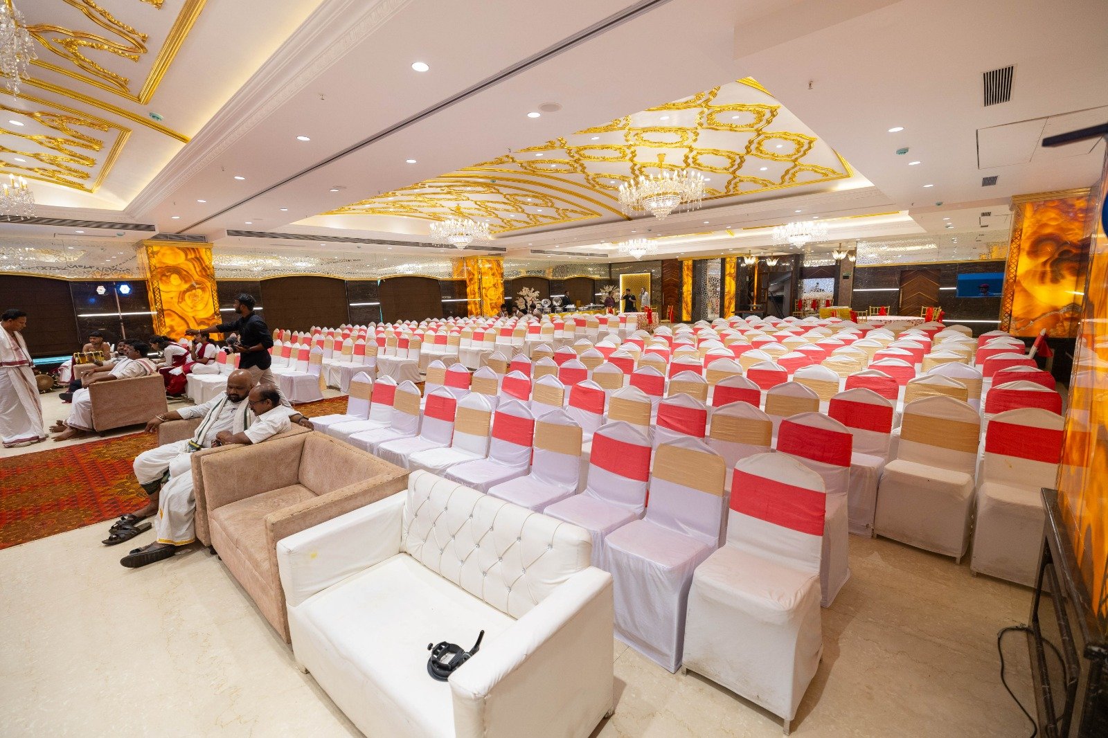 Elegant Wedding Entrance